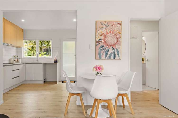 1/103a Landscape Road Mount Eden_4