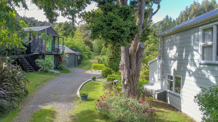 120 Harmans Track Little River_18