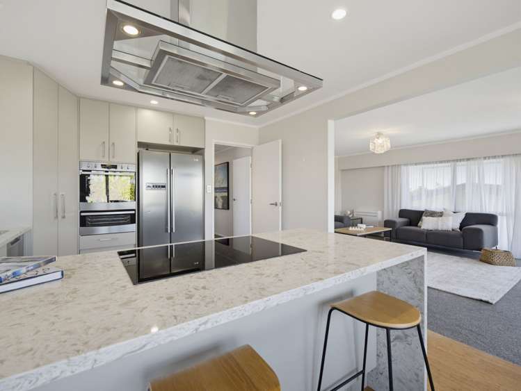 35 Albatross Road Red Beach_33