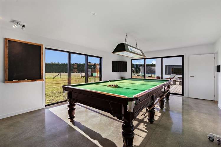 635 Downs Road West Eyreton_21