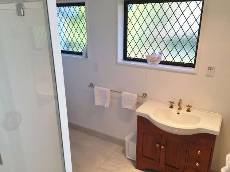 311 Opunake Road Cardiff_12