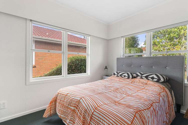 29 Te Atatu Road Te Atatu South_16