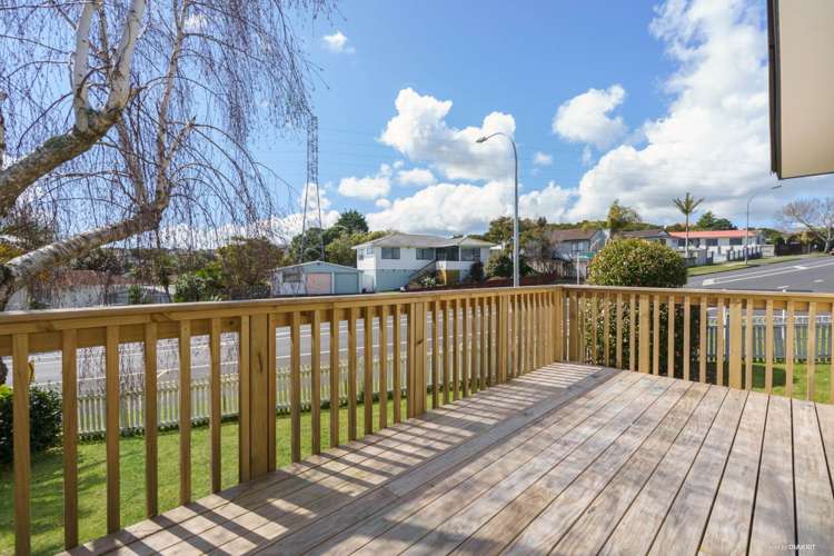 99 Everglade Drive Totara Heights_12