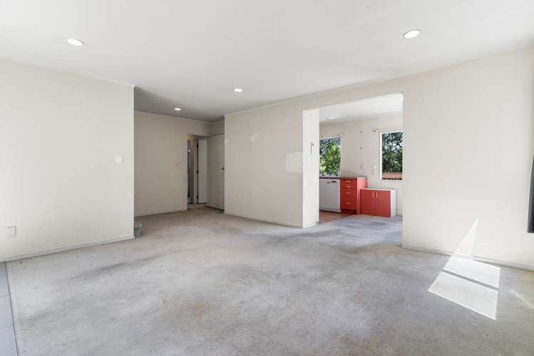 4/18 Reid Road New Lynn_9