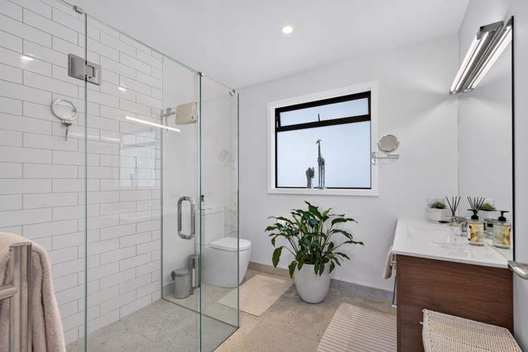 5 Ruahine Road Poraiti_21