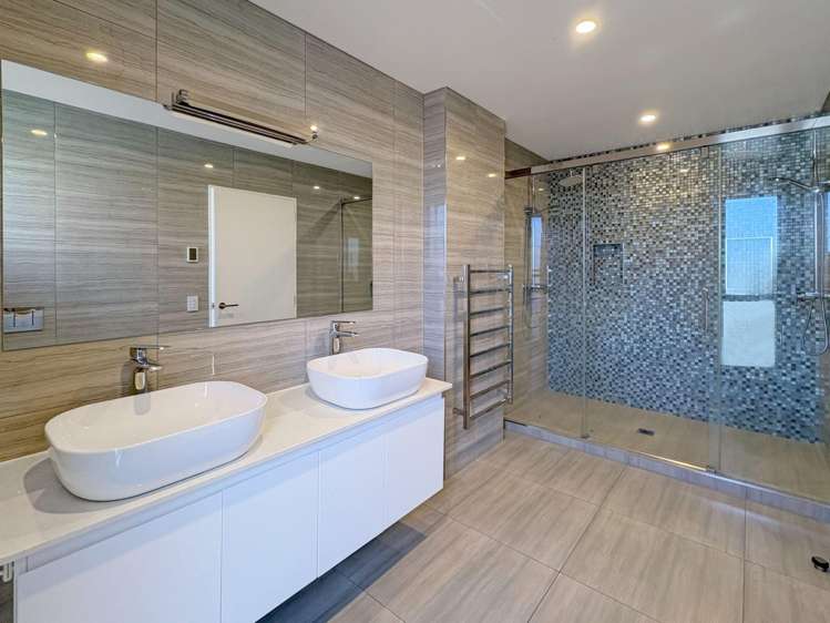 32a Hewitts Rd Merivale_9