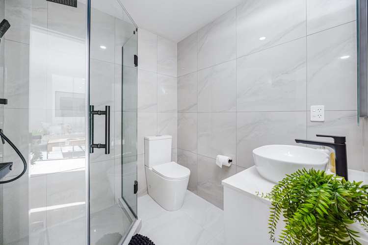 4 A-D Glenmore Road Sunnyhills_9