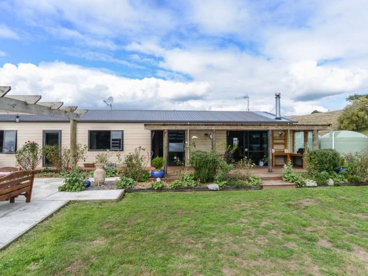 33 Kyle Road Waipukurau and Surrounds_21