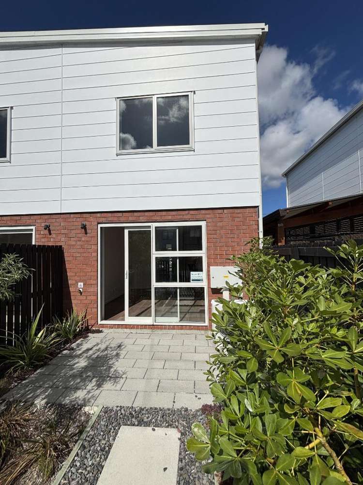 339 Glengarry Road Glen Eden_7