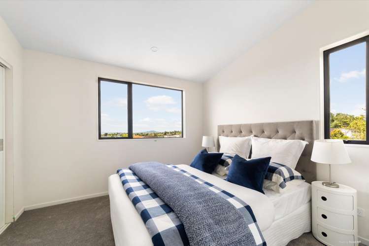 1/735 East Coast Road Browns Bay_3