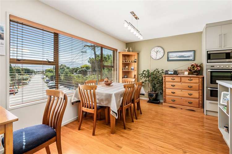 36 Reid Avenue Luggate_7