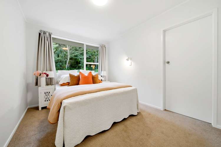 70 Ravenwood Drive Forrest Hill_12
