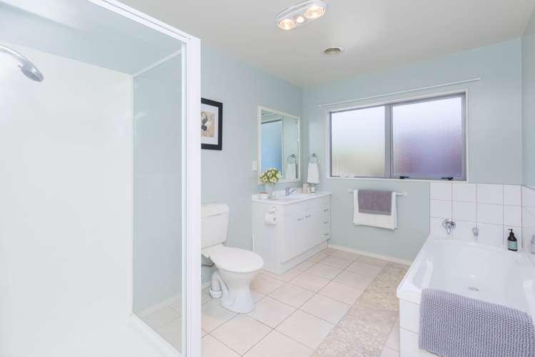 4 Ronald Scott Grove Riverstone Terraces_13