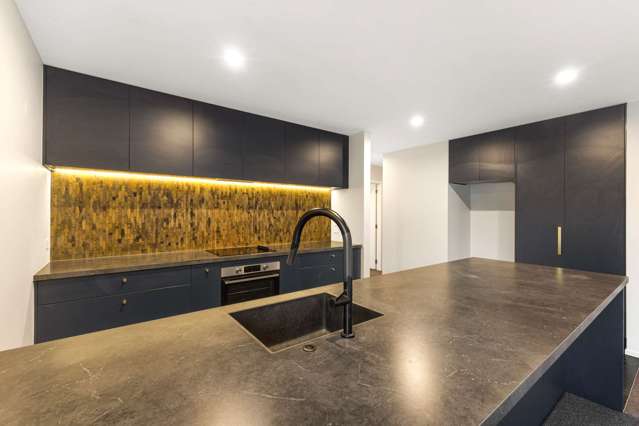 9 Rehua Place Waiwhakaiho_1