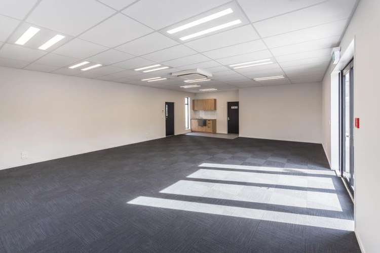 3/11 Tyne Street Addington_6