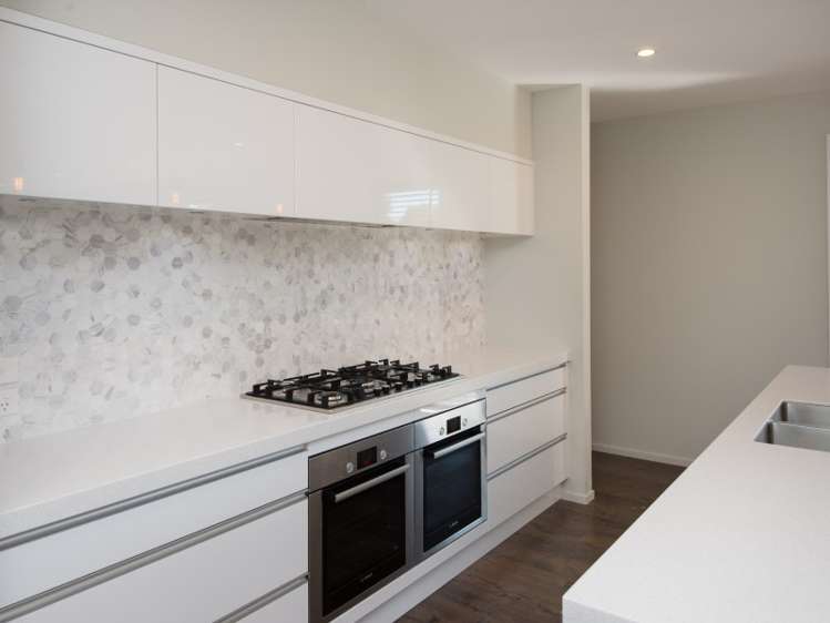 30 Reka Street Parklands_5