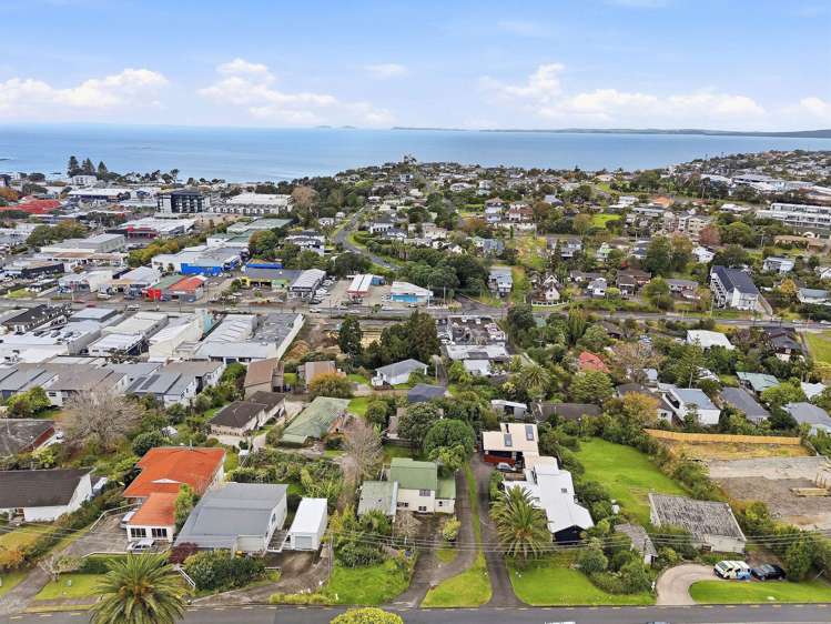 1/22 Nigel Road Browns Bay_5