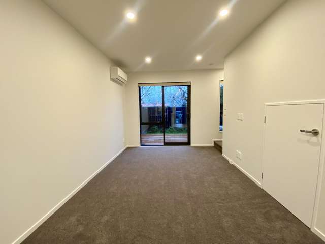 8/47 Beach Road Te Atatu Peninsula_4