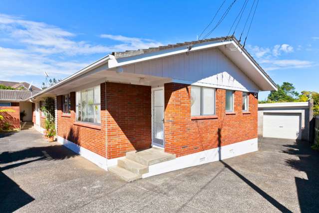 Refurbished Royal Oak Unit