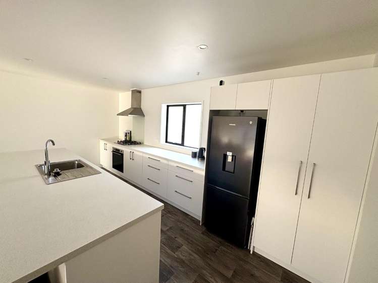 15 Rose Crescent 11056_2