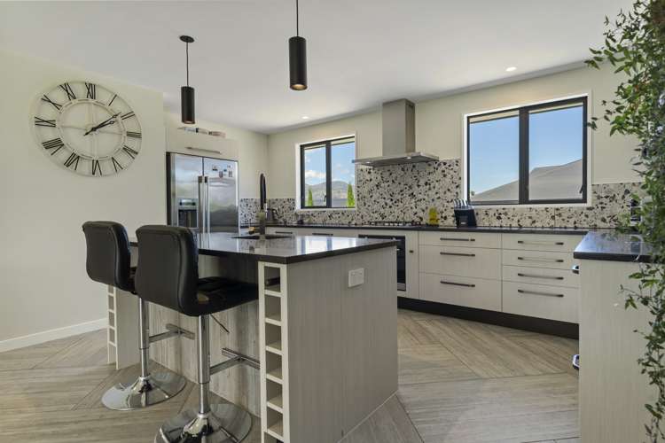 11 Teal Place Lake Hawea_2