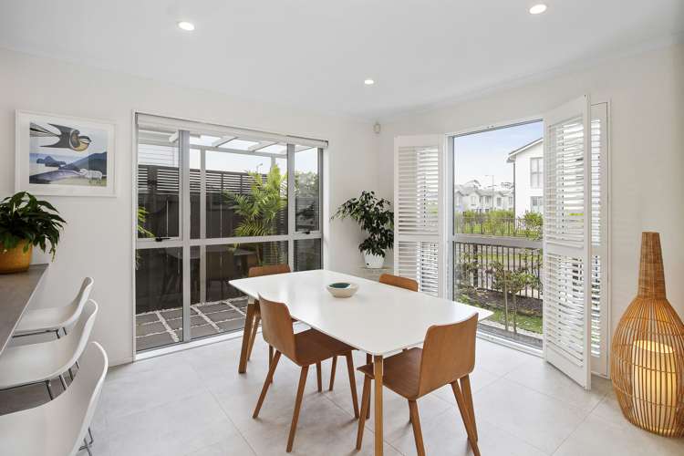 30 Arthur Rolfe Lane Swanson_5