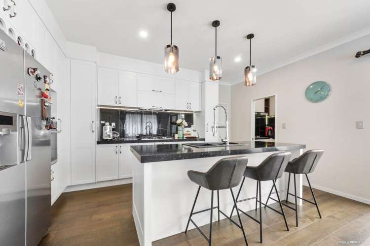 51 Broadhurst Road Flat Bush_5