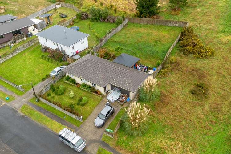 32 Heather Green Avenue Meremere_21