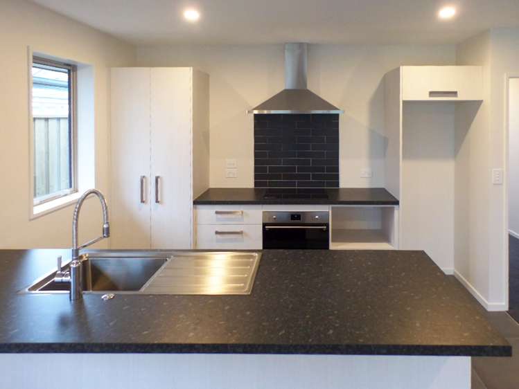 48 Kawari Drive_3