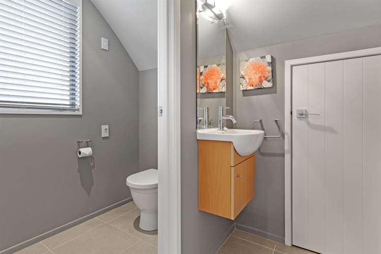 1b The Mall Mount Maunganui_17