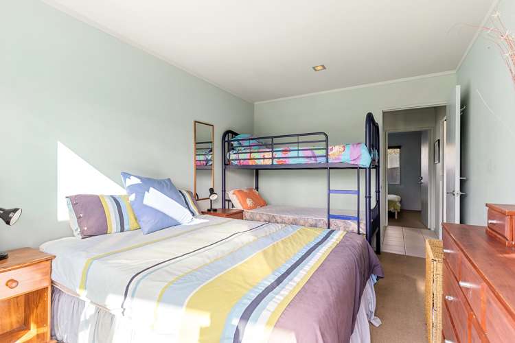 227b Ocean Road Whangamata_9