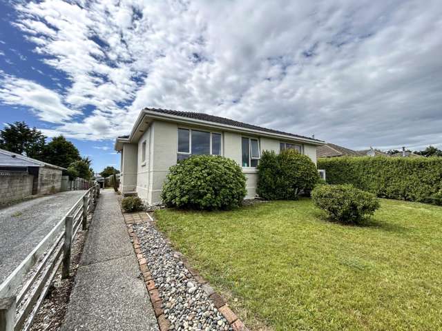 STRATHERN - 3 BEDROOMS