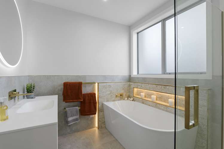 90 Southfield Drive Lincoln_19