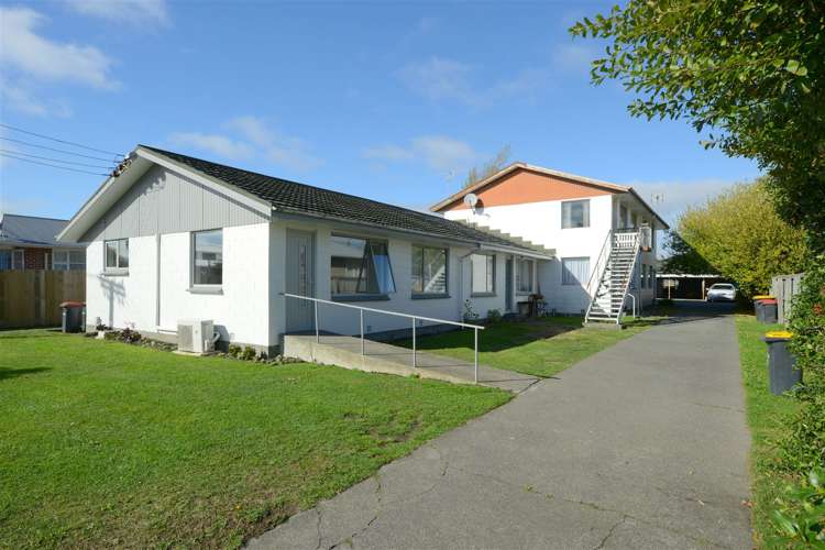 2/52 North Avon Road_0