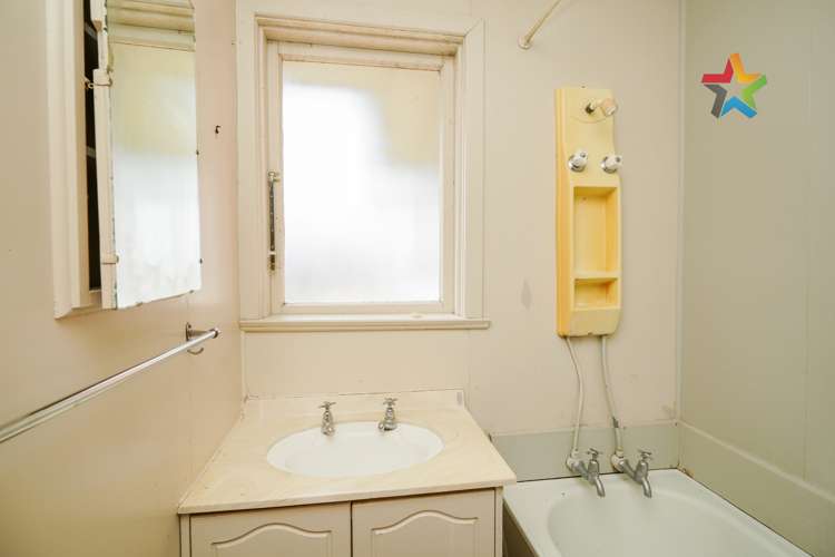 38 Tuai Street Ascot_9