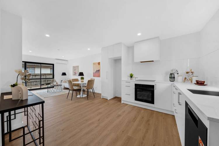 1-6/13 Caringbah Drive Papatoetoe_31