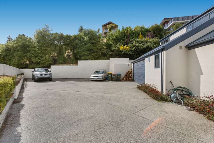 8 Elizabeth Place Kelvin Heights_12