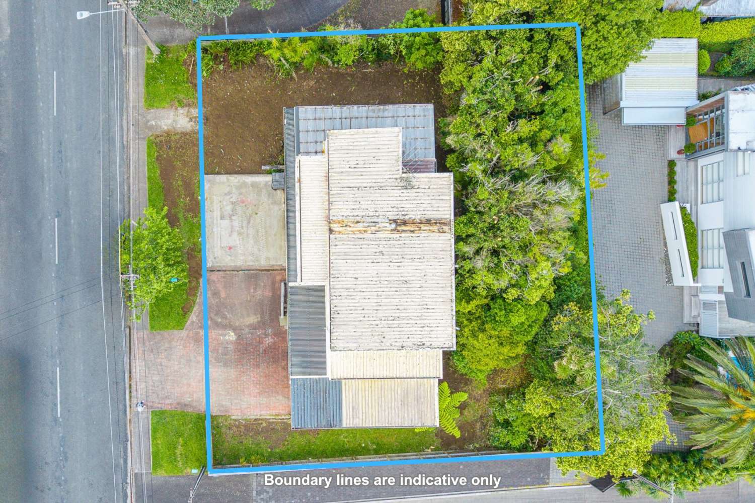 25 Castor Bay Road in Castor Bay, North Shore, Auckland