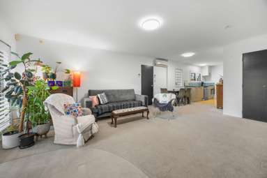 2/22 Harding Avenue_2