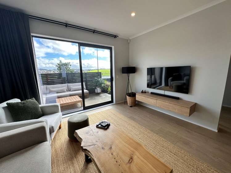 59 Parish Drive Wainui_2