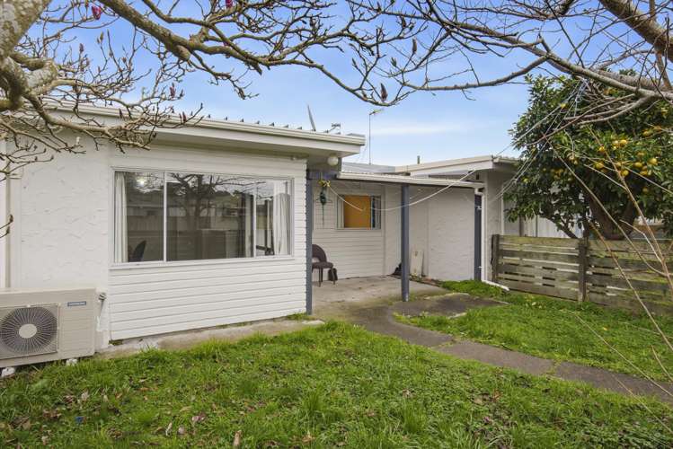 16B Buckley Grove Paraparaumu_2