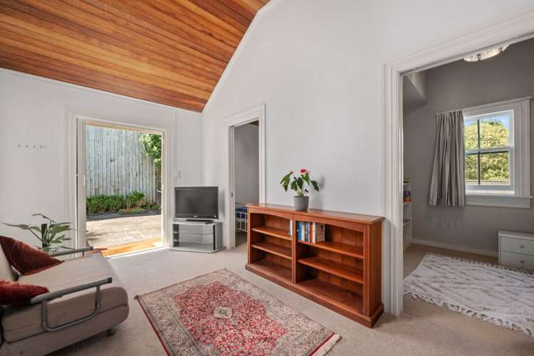 9 Hastings Parade Devonport_8