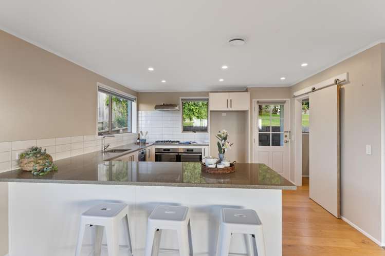 137 Winara Avenue Waikanae_1