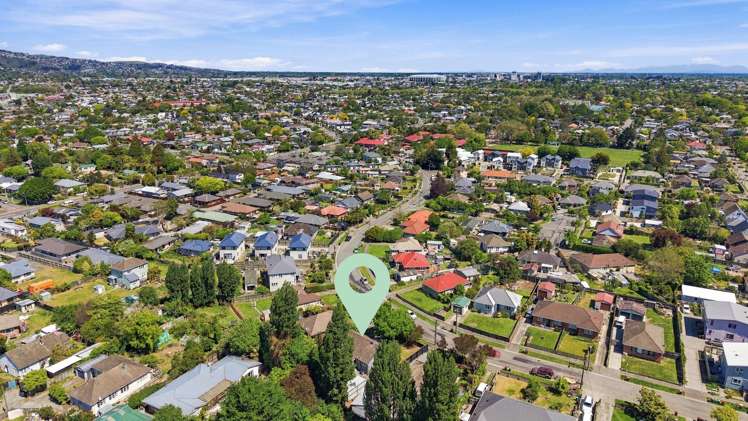 46 Rowcliffe Crescent Avonside_16