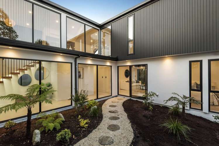 13 Waimana Avenue Northcote Point_18