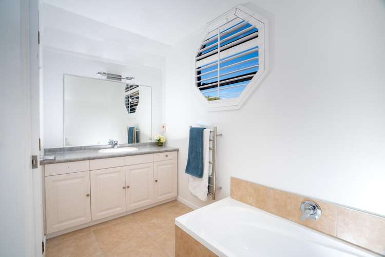 5 Lavinia Grove Waikanae Beach_37