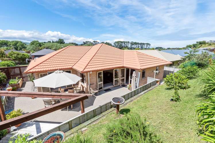 8 Leanne Way Waikanae Beach_19