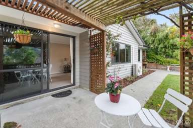32A Dowling Grove_1