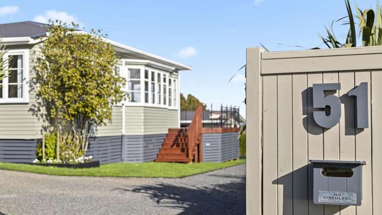 51 Burrow Road Pukekohe_17