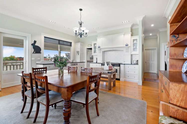 56 Taylor Road Kingseat_6